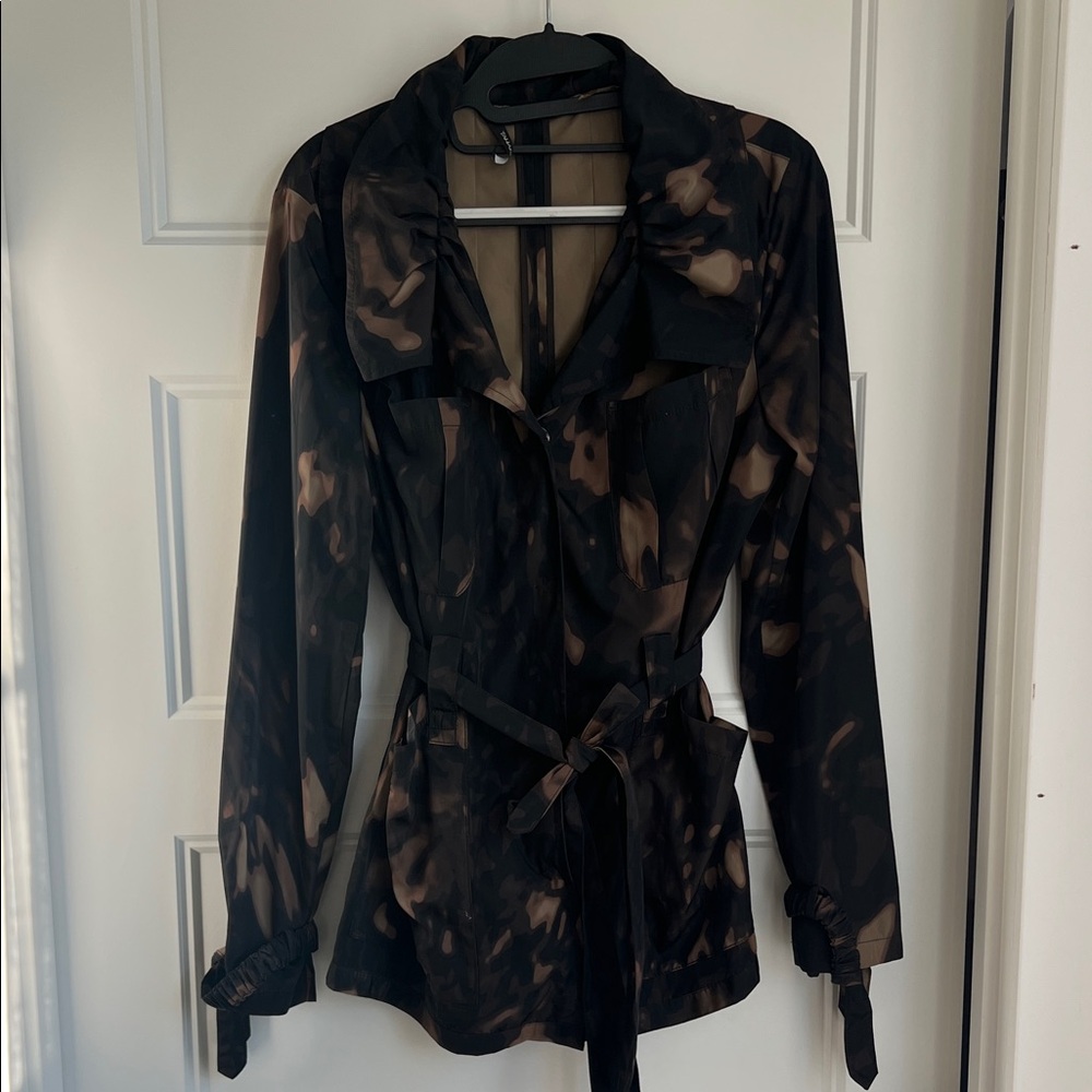 Tahari Black and Brown Camouflage Jacket